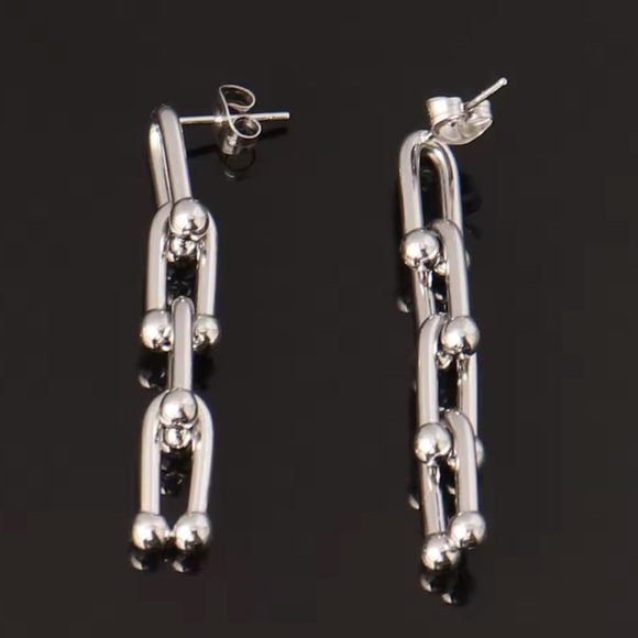 Felice - Stainless Steel U-shaped Trendy Earrings - Picture 1 of 5